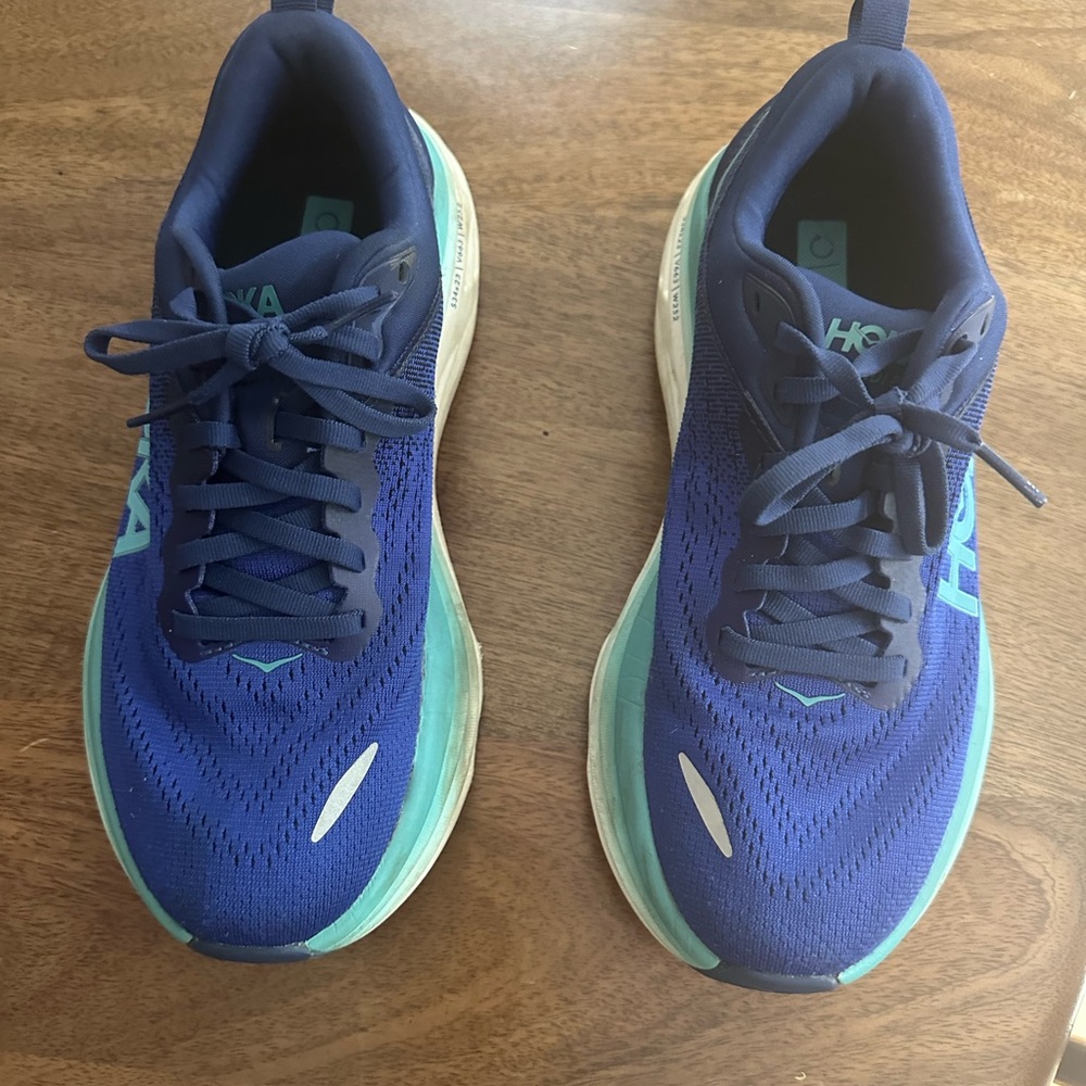Hoka Bondi 8